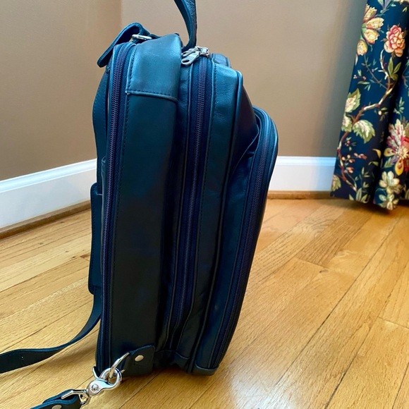 NWT Cole Haan Genuine Black Leather Computer Brief/Backpack - Picture 6 of 12